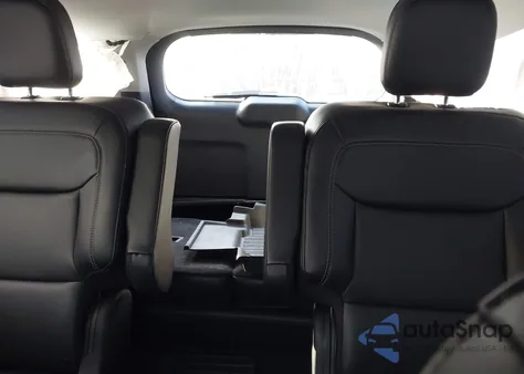 2023 Ford Explorer Xlt из США, поврежденный, VIN 1FMSK8DH6PGB06466